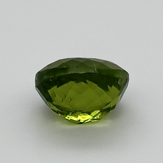 Peridot (Zabarjad) 4.87 Ct Lab Tested Peridot (Zabarjad) 4.87 Ct Lab Tested